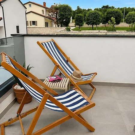 Stunning In Stancija Portun With Wifi Poreč